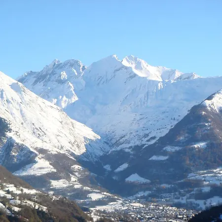 Han/Misafirhane Des Pyrenees