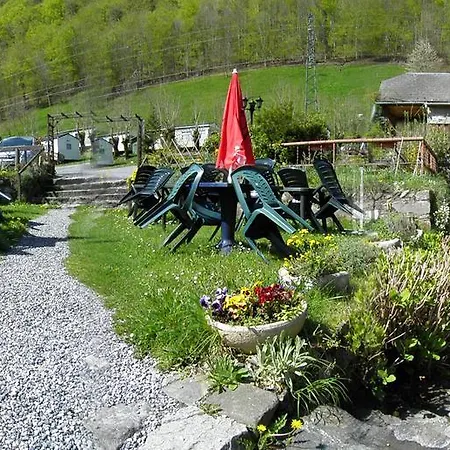 Han/Misafirhane Des Pyrenees Sainte-Marie-de-Campan